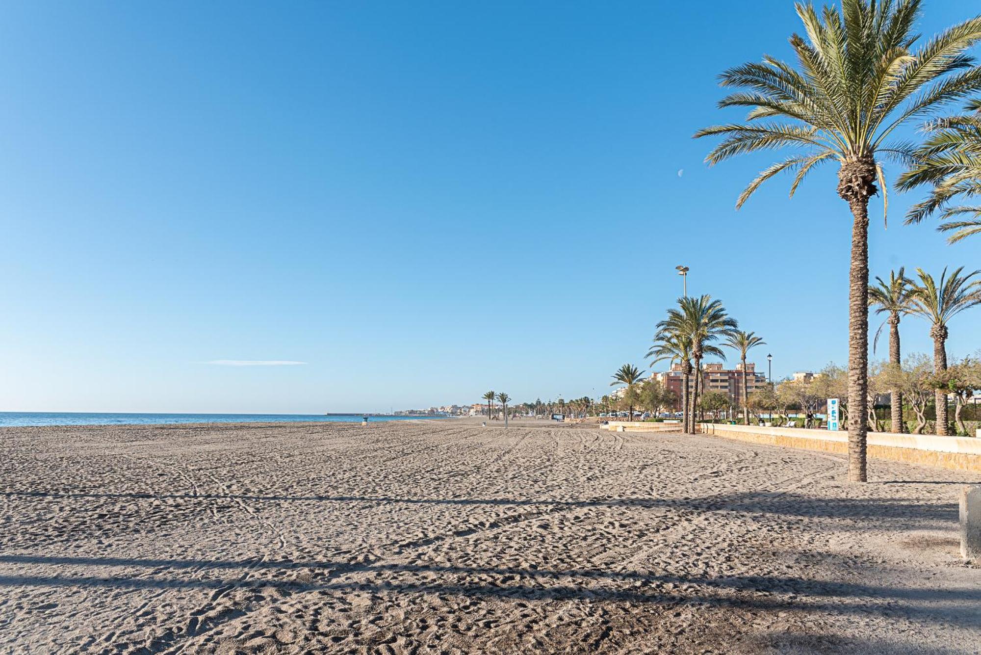 Hogar Digital Playa Y Piscina En Urbanizacion Roquetas De Mar Apartman Kültér fotó